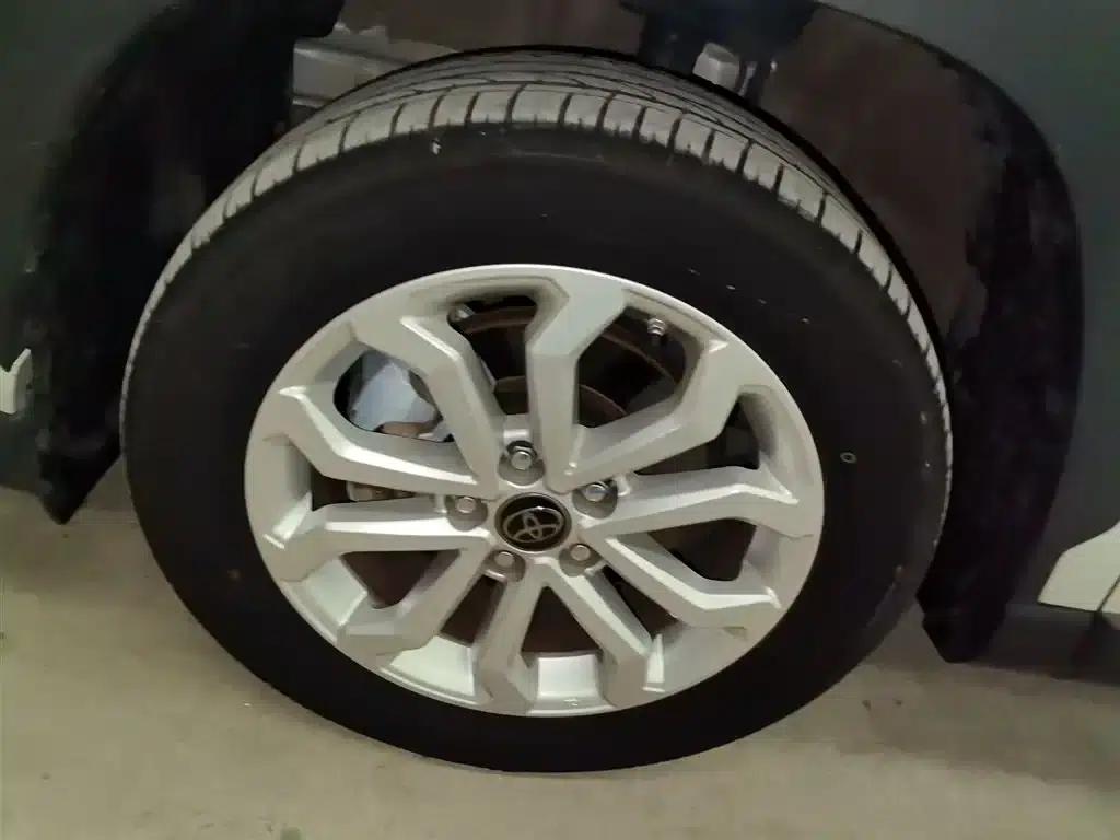 Fenglanda 2023 2.0L CVT Leading Edition — миниатюра 22