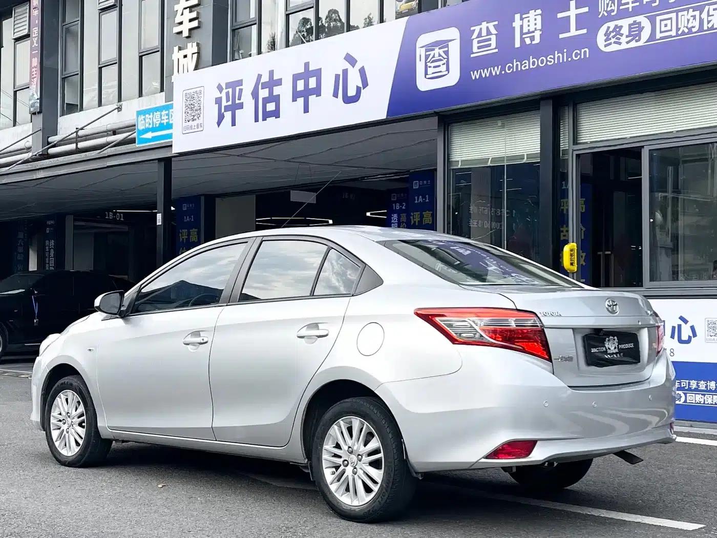 Vios 2014 1.5L Automatic Smart Edition — миниатюра 14