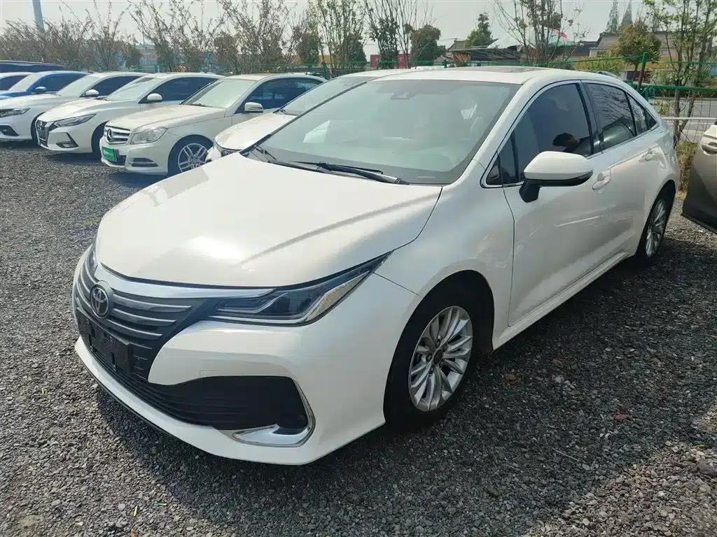 2022 Toyota Avalon 2.0L Elite Edition — миниатюра 2