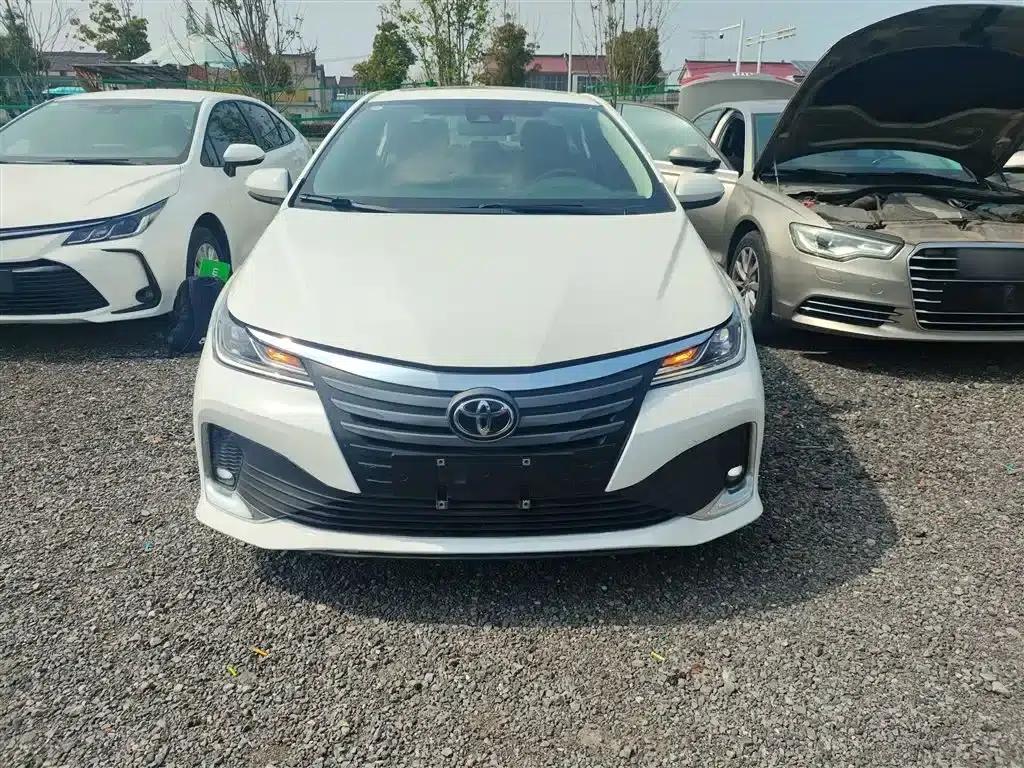 2022 Toyota Avalon 2.0L Elite Edition — миниатюра 3