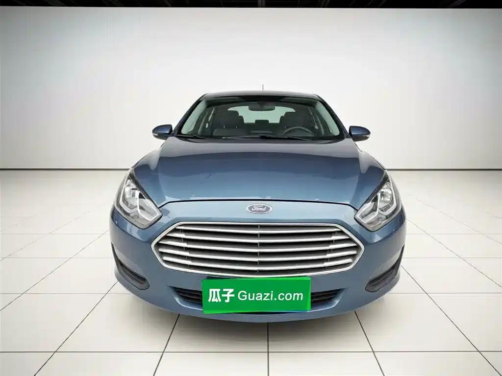 Ford Focus 2019 Facelift 1.5L Manual Premium Edition (Tire Pressure Monitoring) China VI Emission Standard — миниатюра 3