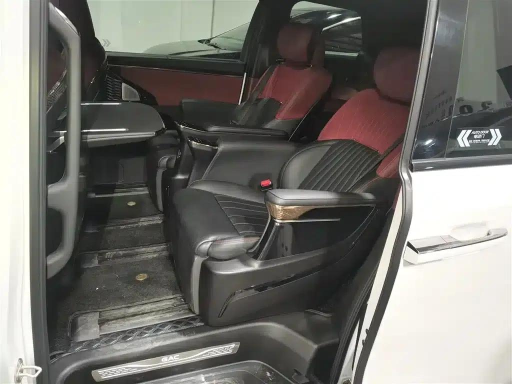 Trumpchi M8 2023 Master Series Hybrid Flagship Edition — миниатюра 17