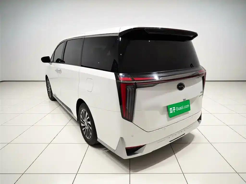 Trumpchi M8 2023 Master Series Hybrid Flagship Edition — миниатюра 5