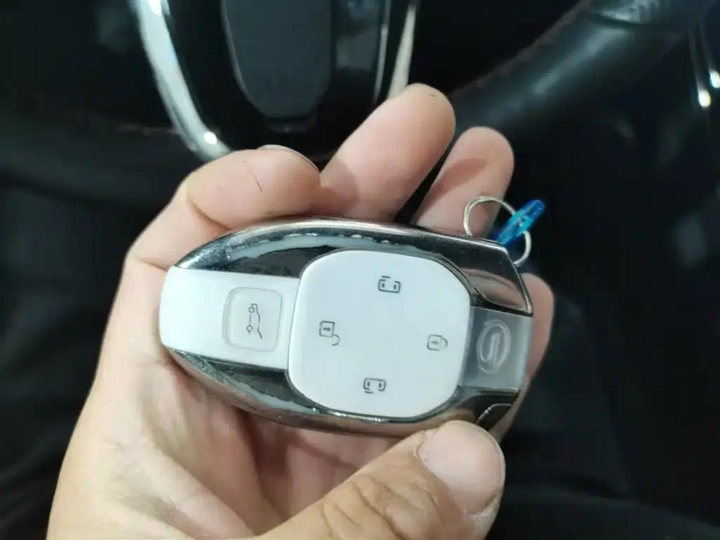 Trumpchi M8 2023 Master Series Hybrid Flagship Edition — миниатюра 9