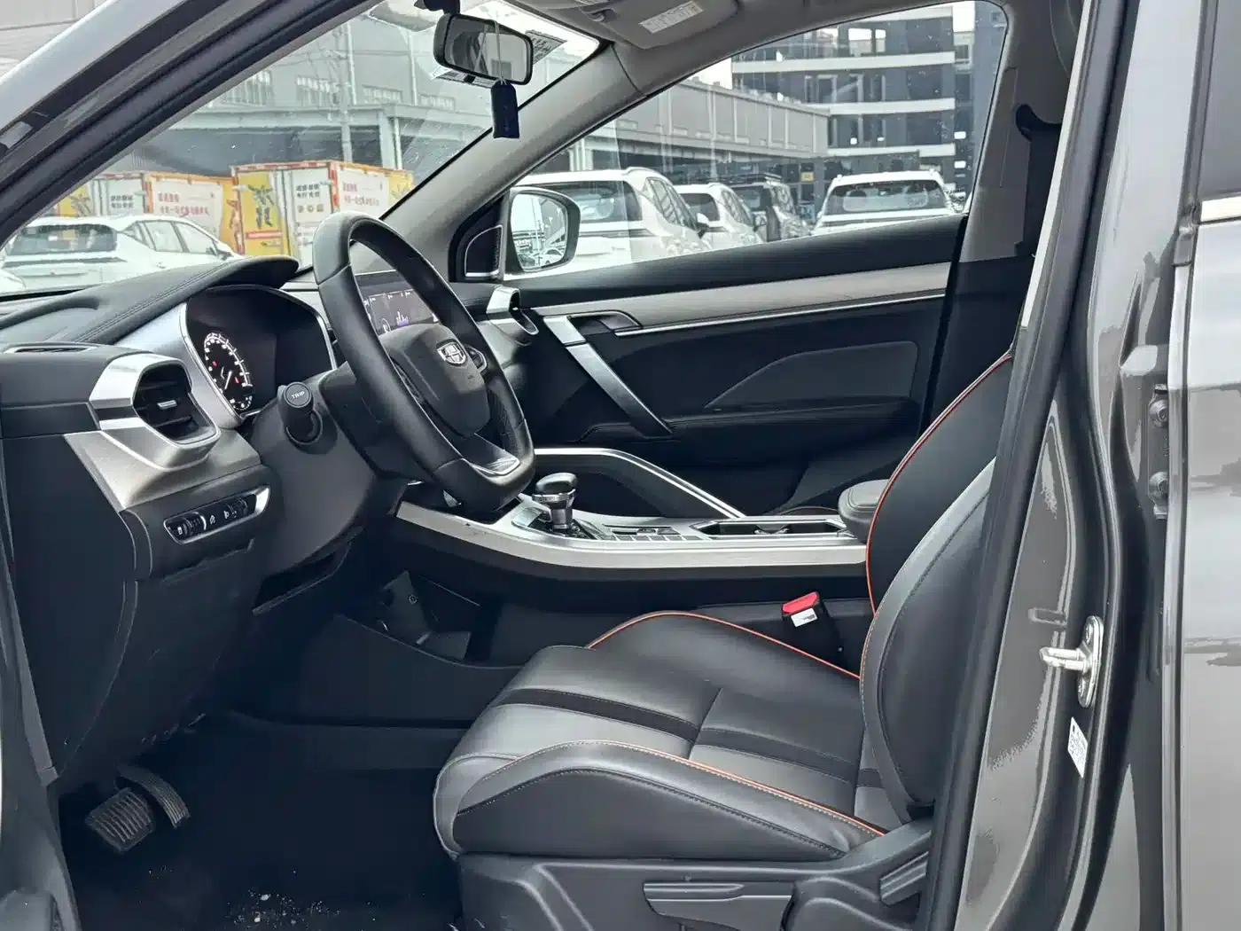 Geely Binyue 2021 1.4T DCT Platinum Edition — миниатюра 8
