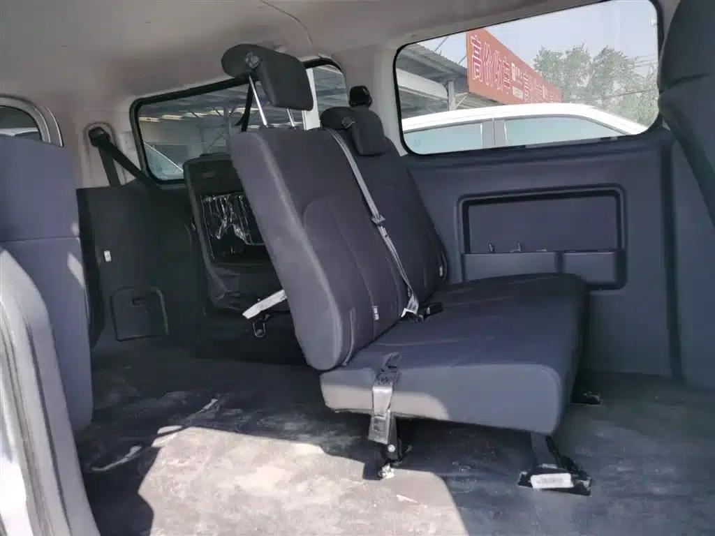 Refine M3 2023 PLUS 1.5T 5/7-seater Classic Edition — миниатюра 13