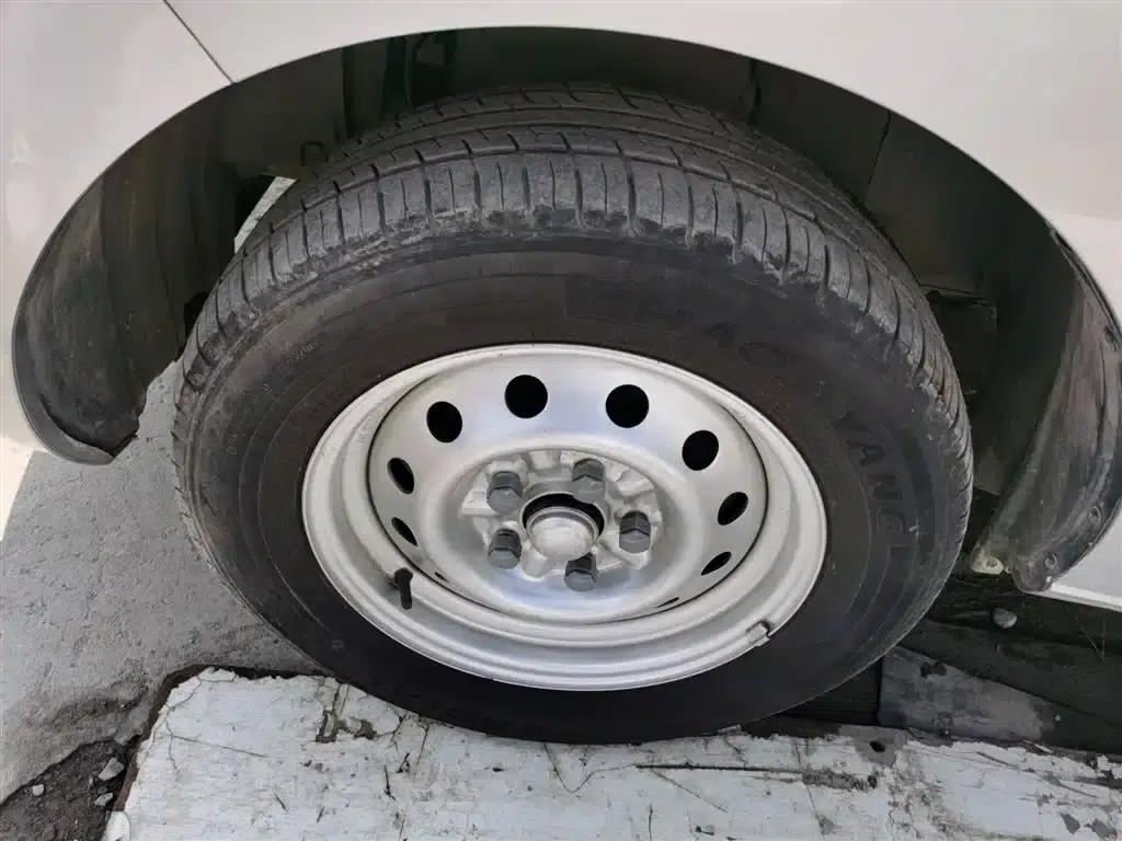 Refine M3 2023 PLUS 1.5T 5/7-seater Classic Edition — миниатюра 25