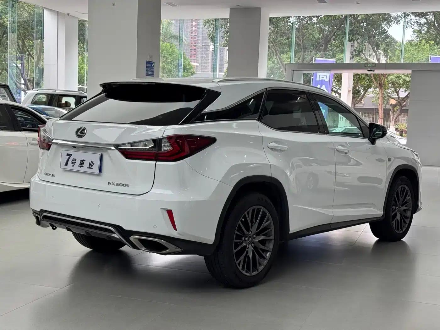 Lexus RX 2016 300 AWD F Sport Edition (China V emission standard) — миниатюра 3