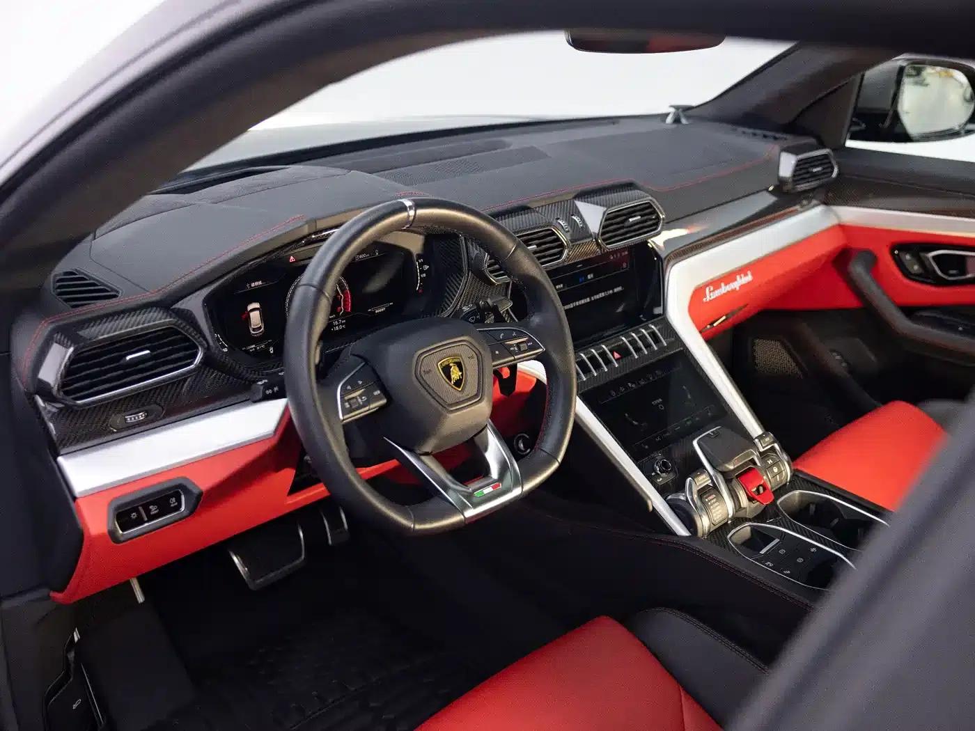 2021 Urus 4.0T V8 — миниатюра 9