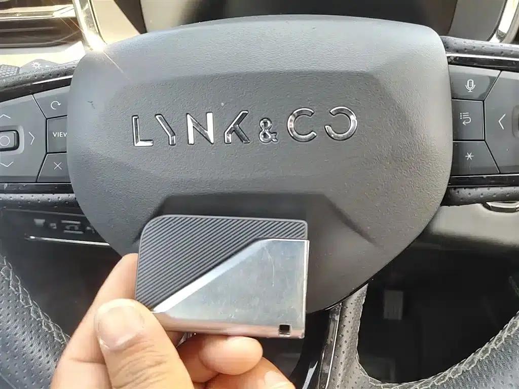 Lynk & Co 01 2023 1.5TD EM-F PM — миниатюра 17
