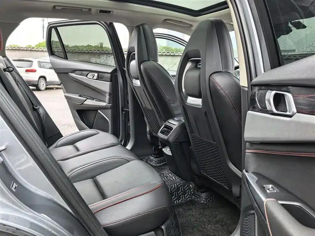 Lynk & Co 01 2019 2.0T 2WD Pro Edition (China VI Emission Standard) — миниатюра 15