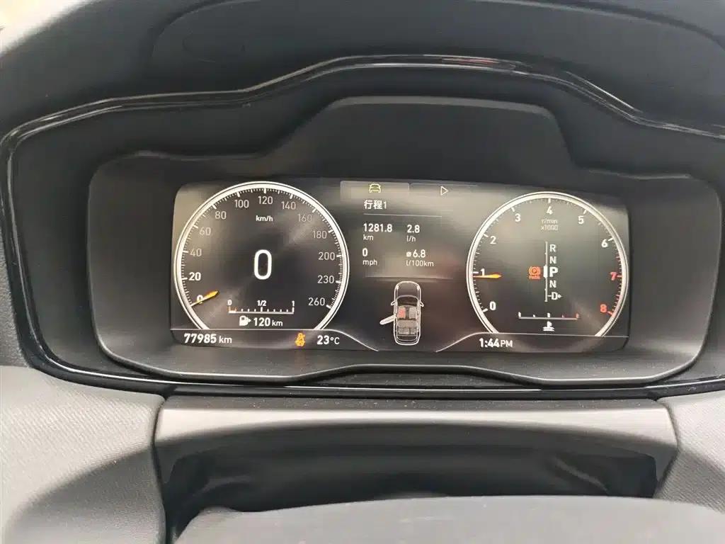 Lynk & Co 01 2019 2.0T 2WD Pro Edition (China VI Emission Standard) — миниатюра 4