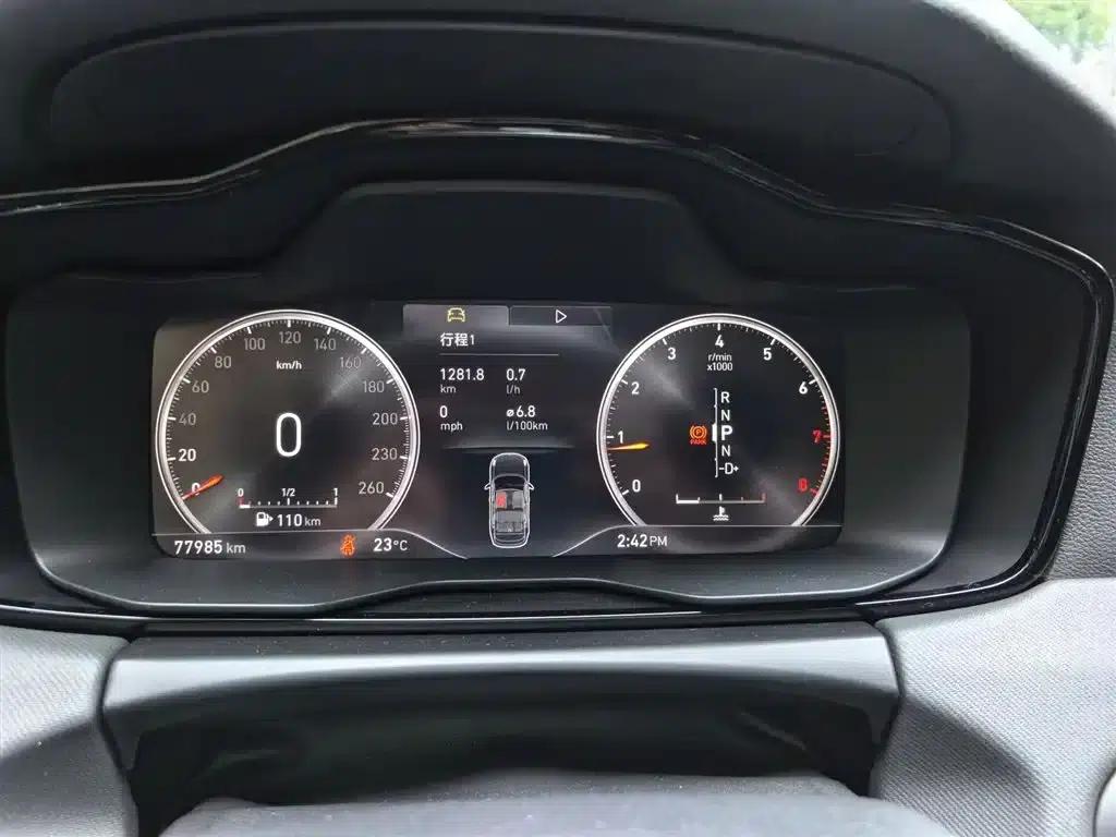 Lynk & Co 01 2019 2.0T 2WD Pro Edition (China VI Emission Standard) — миниатюра 5