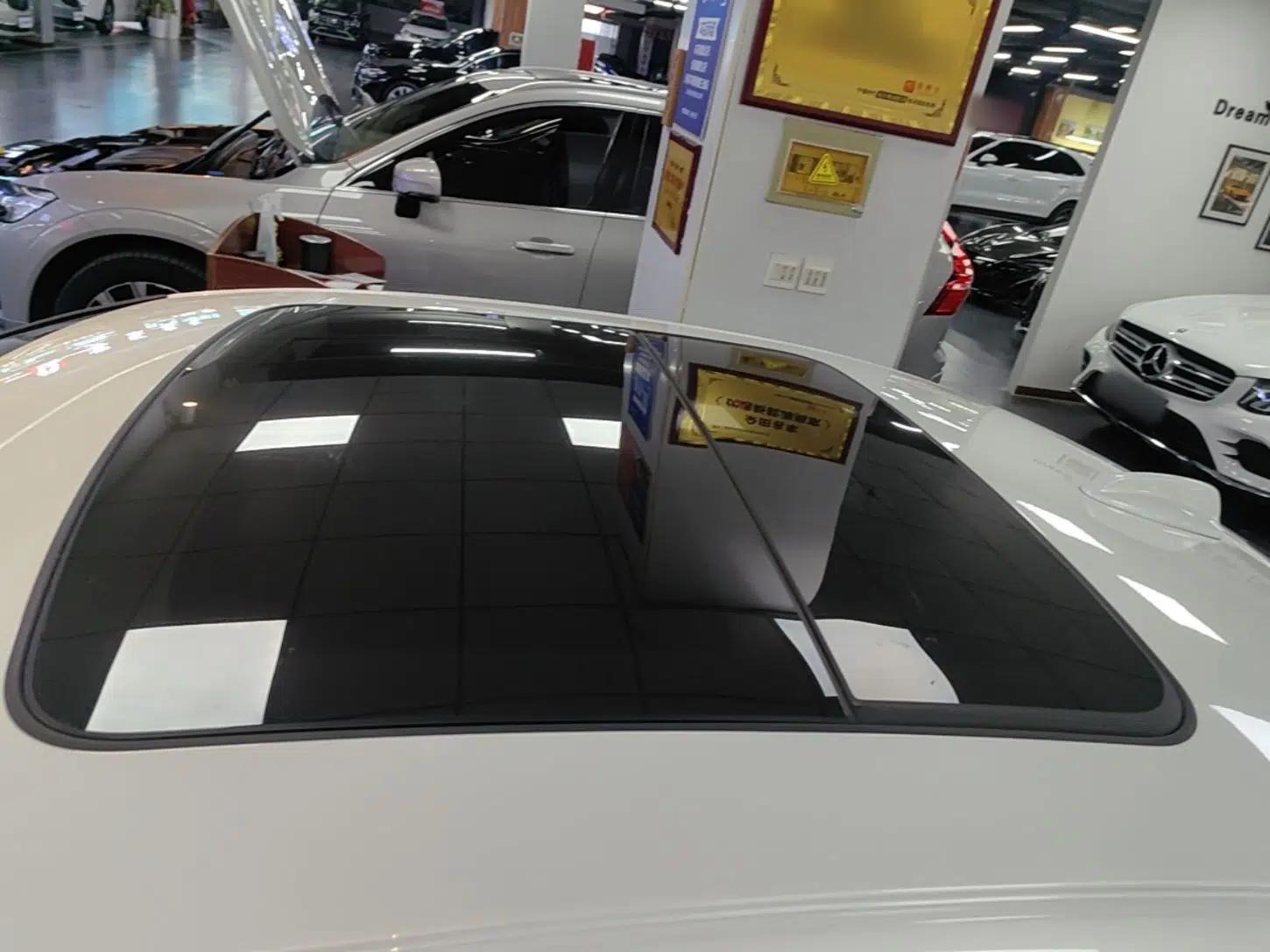 Volvo S60 2023 B4 Zhiyuan Luxury Edition — миниатюра 11