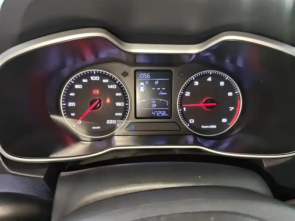 MG ZS 2020, a global best-selling model with millions of units sold, 1.5L manual comfort version. — миниатюра 4