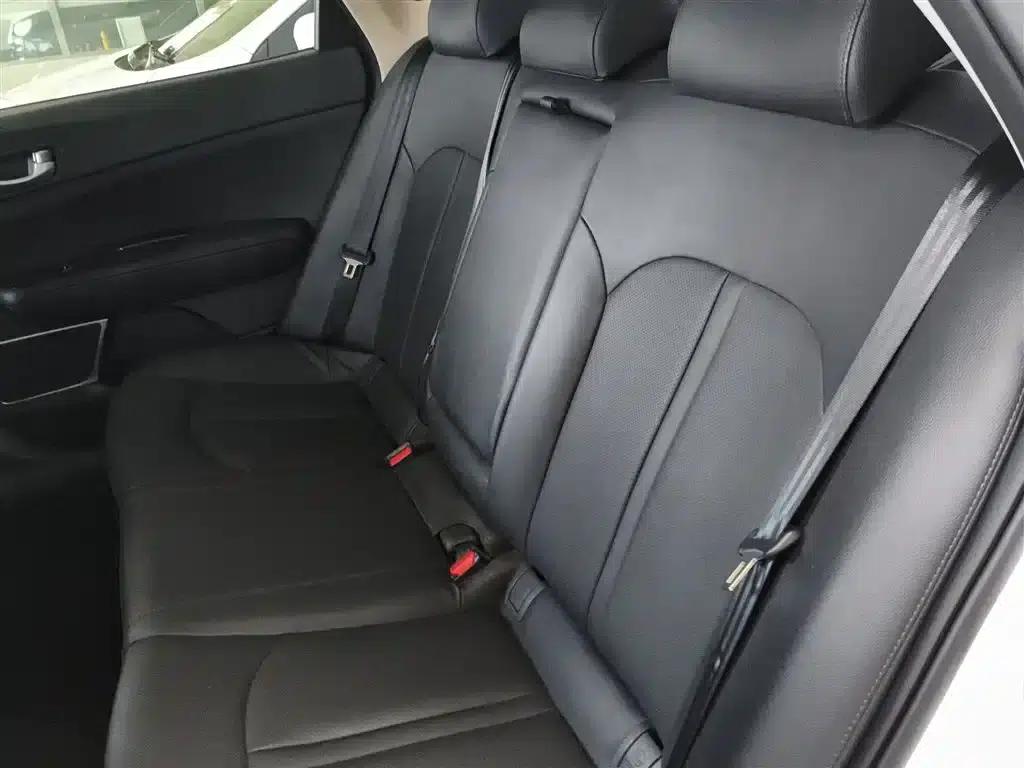 Kia K5 2016 1.6T Automatic LUX — миниатюра 17
