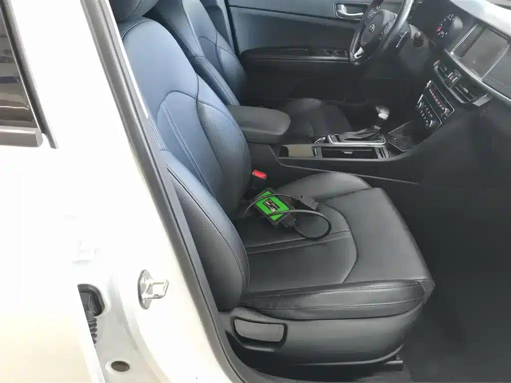 Kia K5 2016 1.6T Automatic LUX — миниатюра 25
