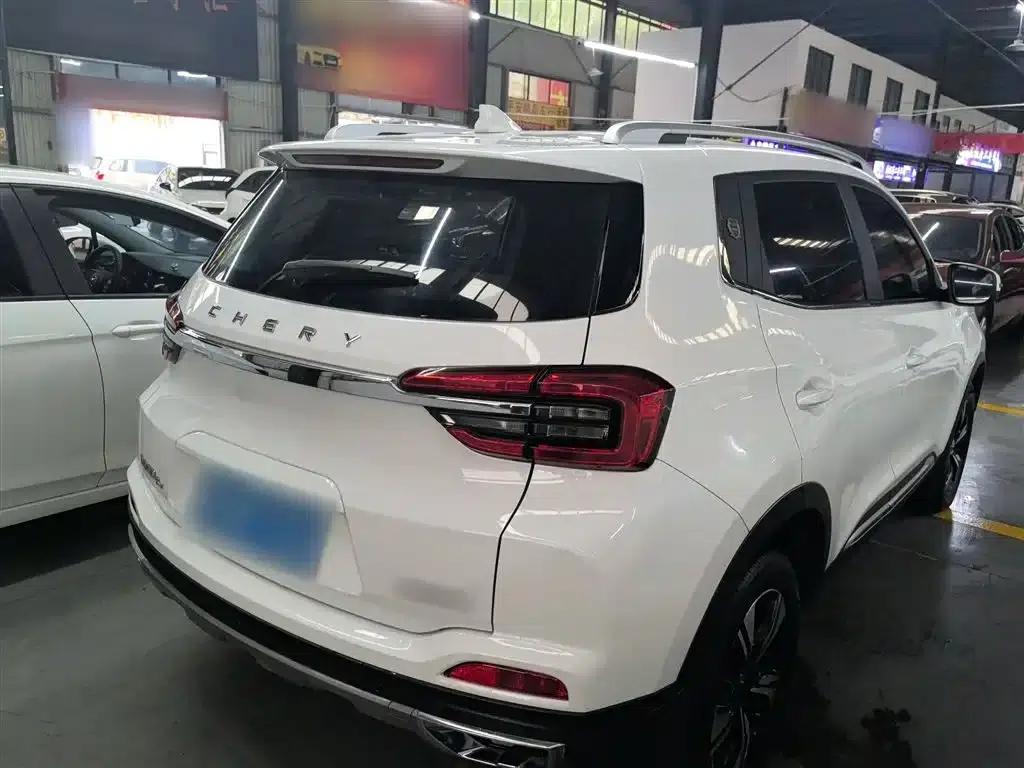 Chery Tiggo 5x 2020 1.5L CVT Fashion Edition — миниатюра 7