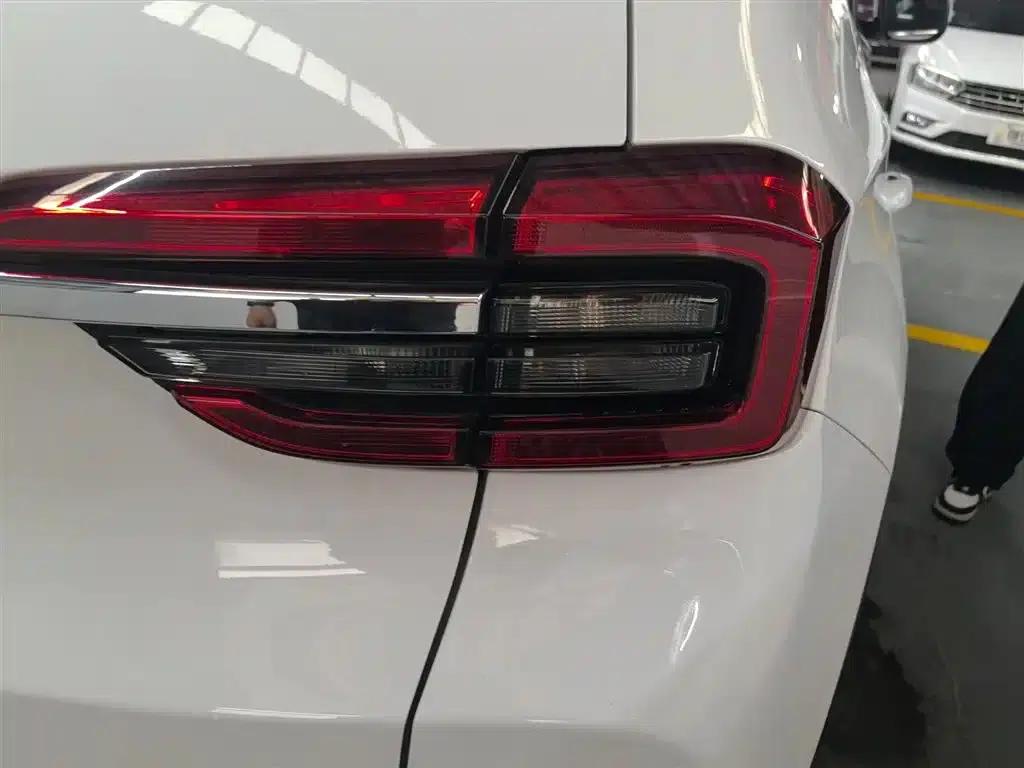 Chery Tiggo 5x 2020 1.5L CVT Fashion Edition — миниатюра 8