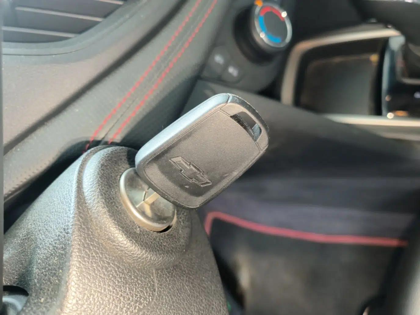 Chevrolet Monza 2020 Light Hybrid RS 330T Automatic Comfort Edition — миниатюра 12