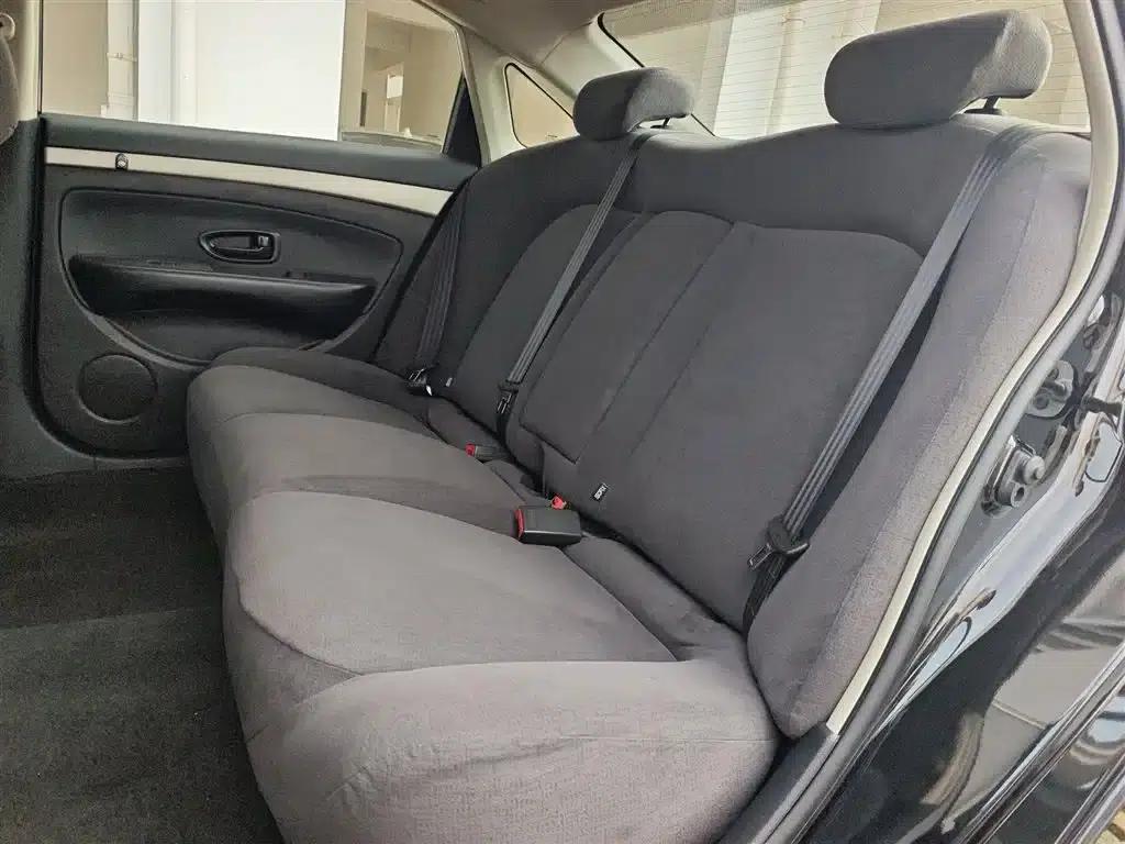 Nissan Sylphy 2019 Classic 1.6XE+ CVT Intelligent Leading Edition — миниатюра 13
