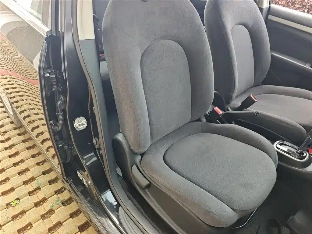 Nissan Sylphy 2019 Classic 1.6XE+ CVT Intelligent Leading Edition — миниатюра 20