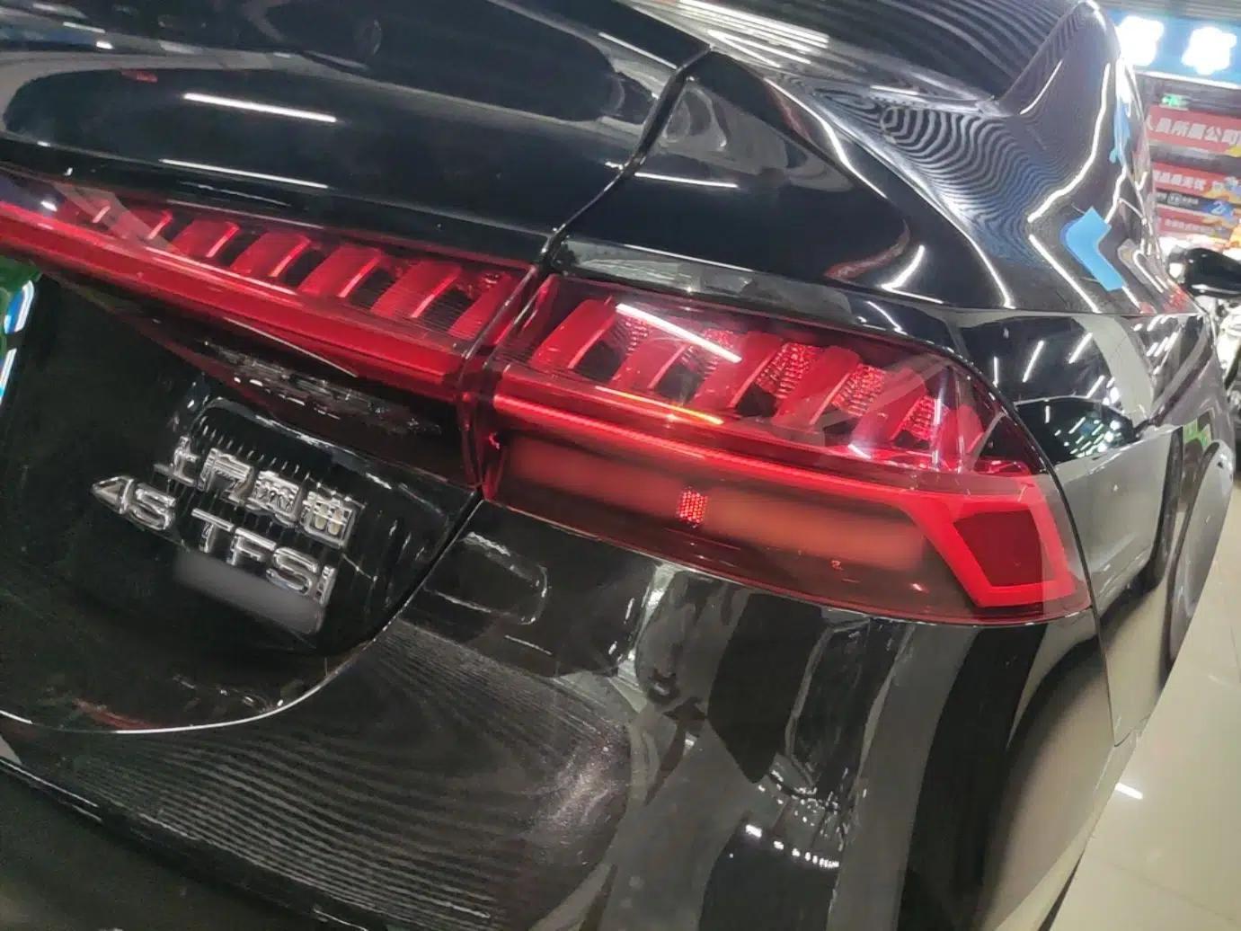 Audi A7L 2024 45TFSI S-line Dream-Building Edition Flow Crystal Package — миниатюра 7
