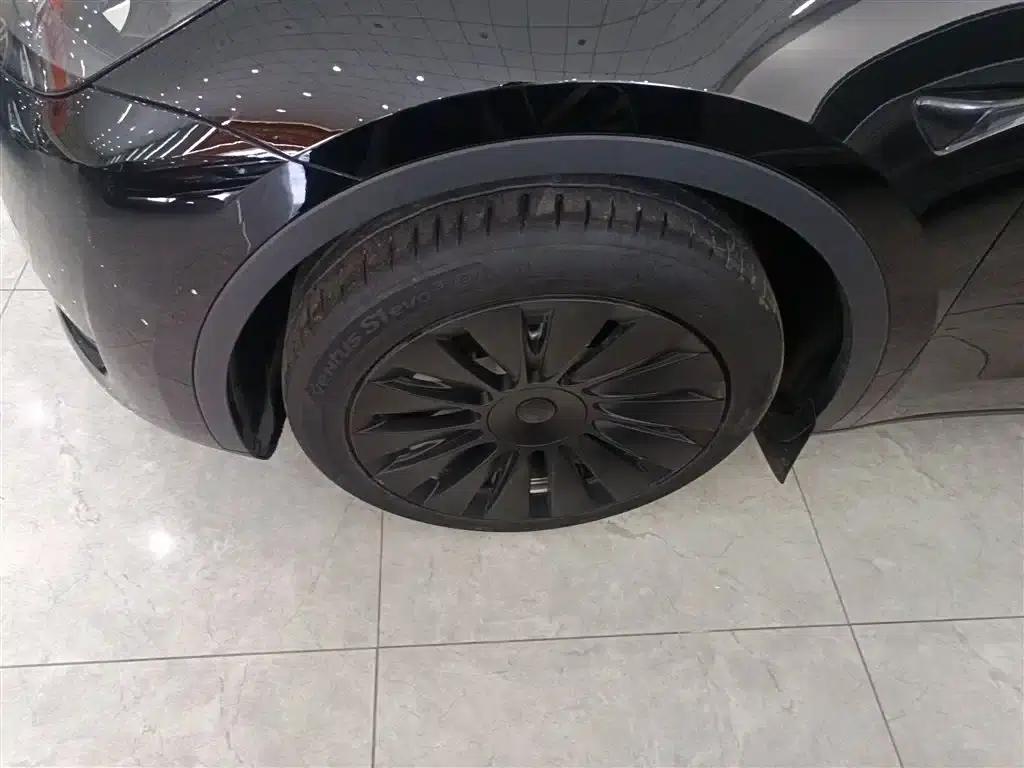 Model Y 2022 Facelift Rear-Wheel Drive Version — миниатюра 23