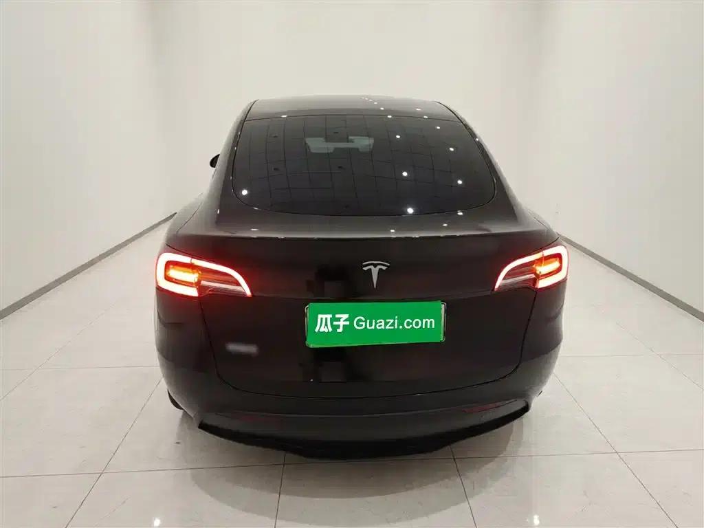 Model Y 2022 Facelift Rear-Wheel Drive Version — миниатюра 6