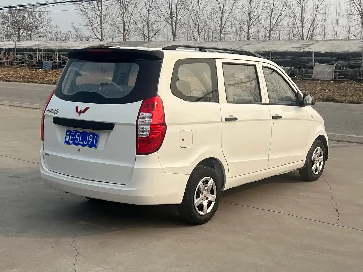 Wuling Hongguang 2015 1.2L S Basic Model (National V Emission Standard) — миниатюра 4