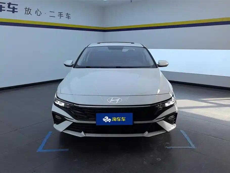 Hyundai Elantra 2023 1.5L CVT GLX Elite Edition — миниатюра 2
