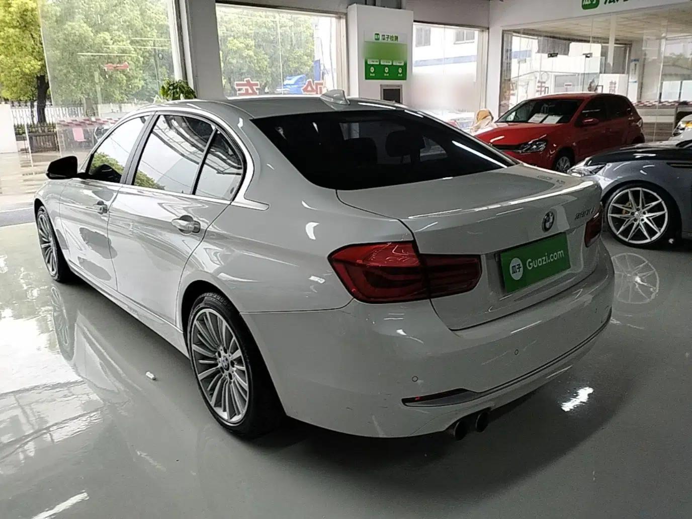 BMW 3 Series 2018 320Li Fashion Model — миниатюра 7