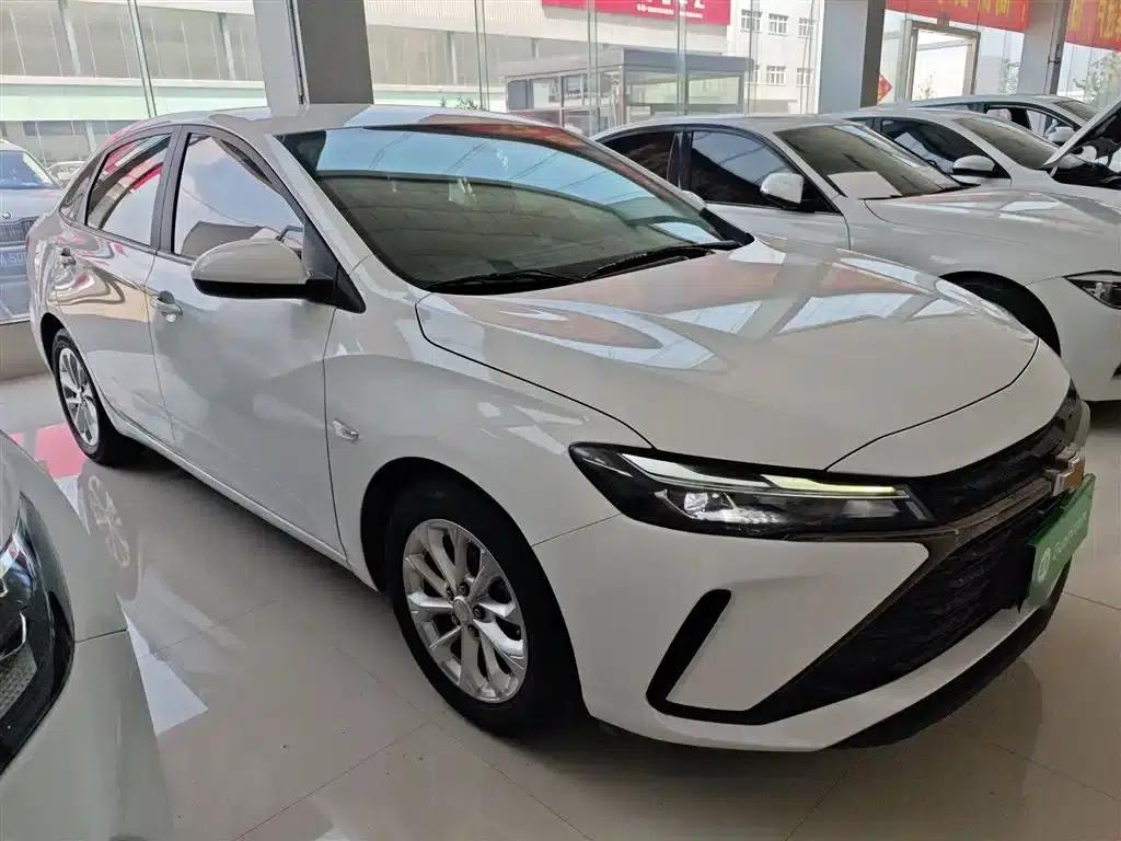 Chevrolet Cruze 2023 1.5L Dual-Clutch Enjoy Edition — миниатюра 4