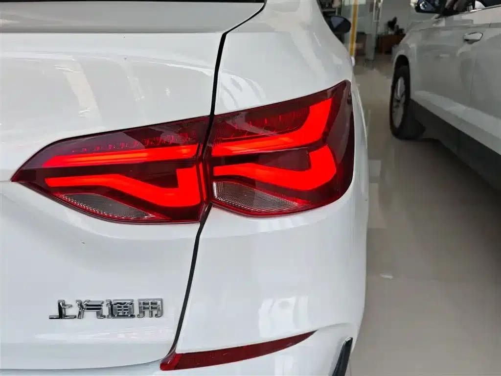 Chevrolet Cruze 2023 1.5L Dual-Clutch Enjoy Edition — миниатюра 8