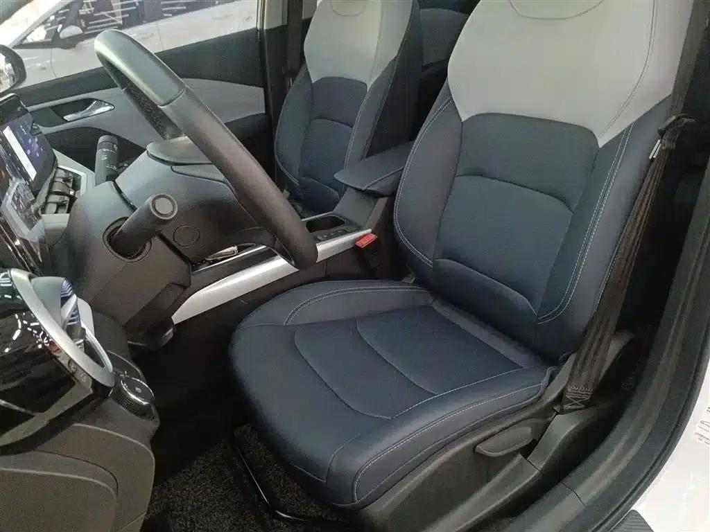 Chevrolet Cruze 2023 1.5L Dual-Clutch Enjoy Edition — миниатюра 15