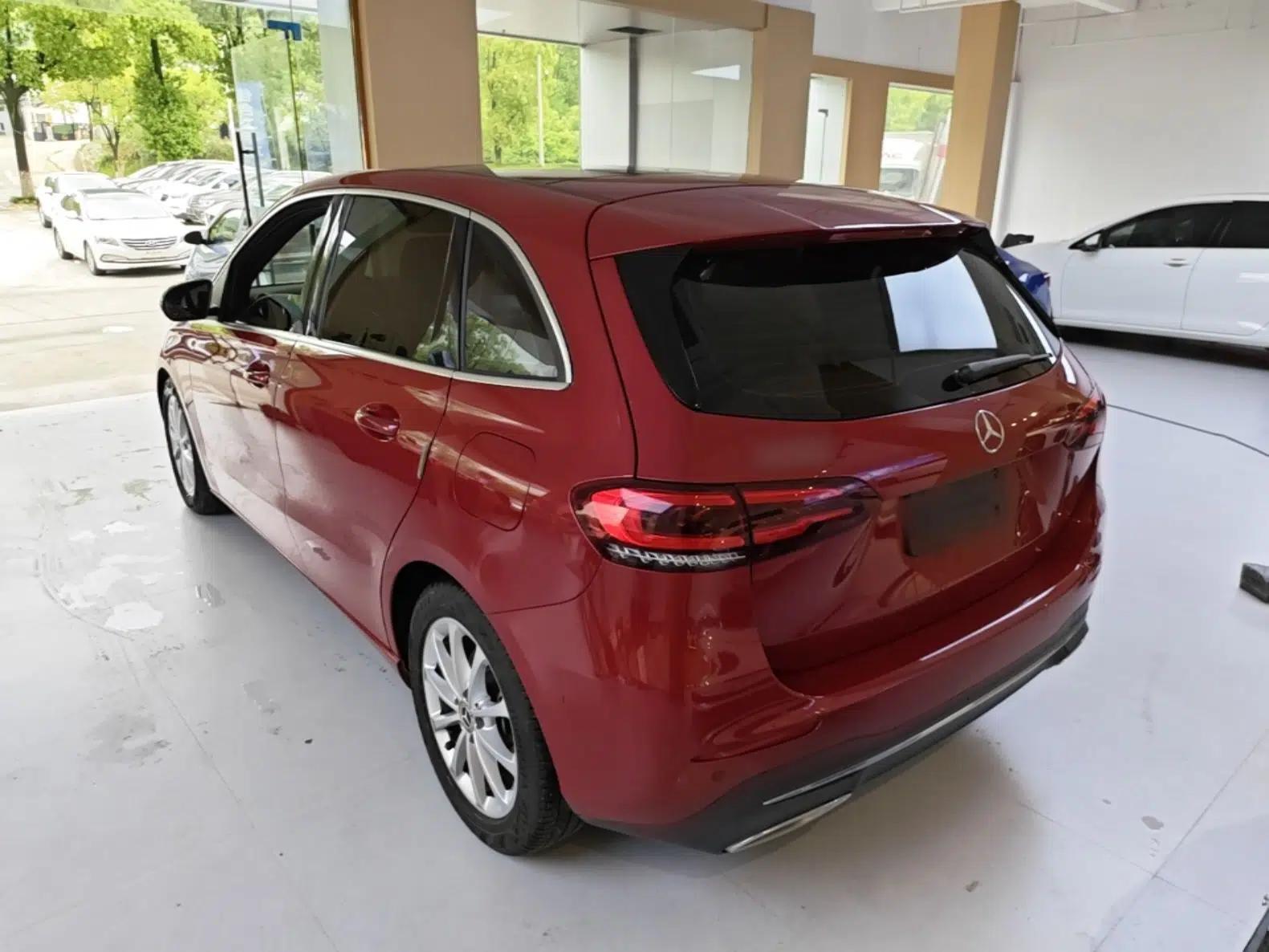 Mercedes-Benz B-Class 2021 B 200 Fashion Model — миниатюра 4