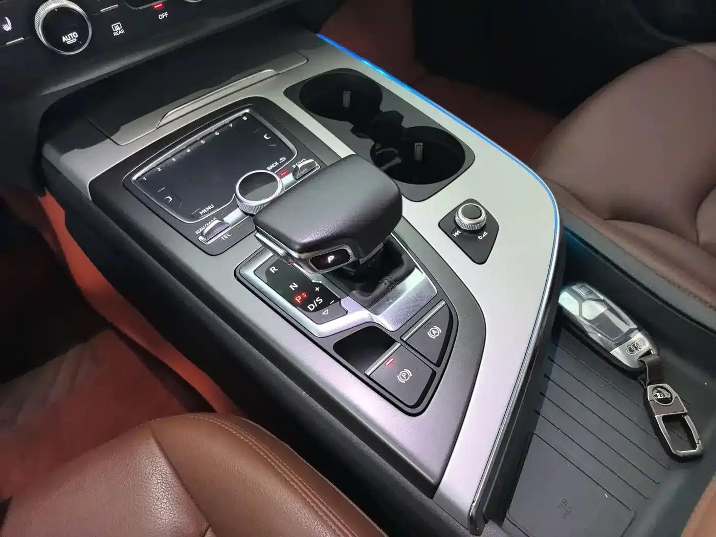 Audi Q7 2018 45 TFSI Technology Edition — миниатюра 13