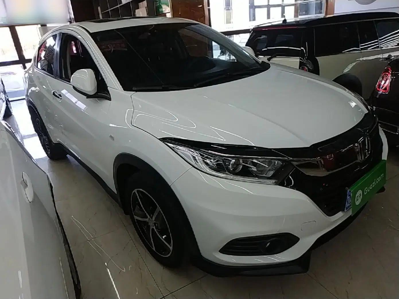 Honda Vezel 2020 1.5L CVT Pioneer Edition — миниатюра 3