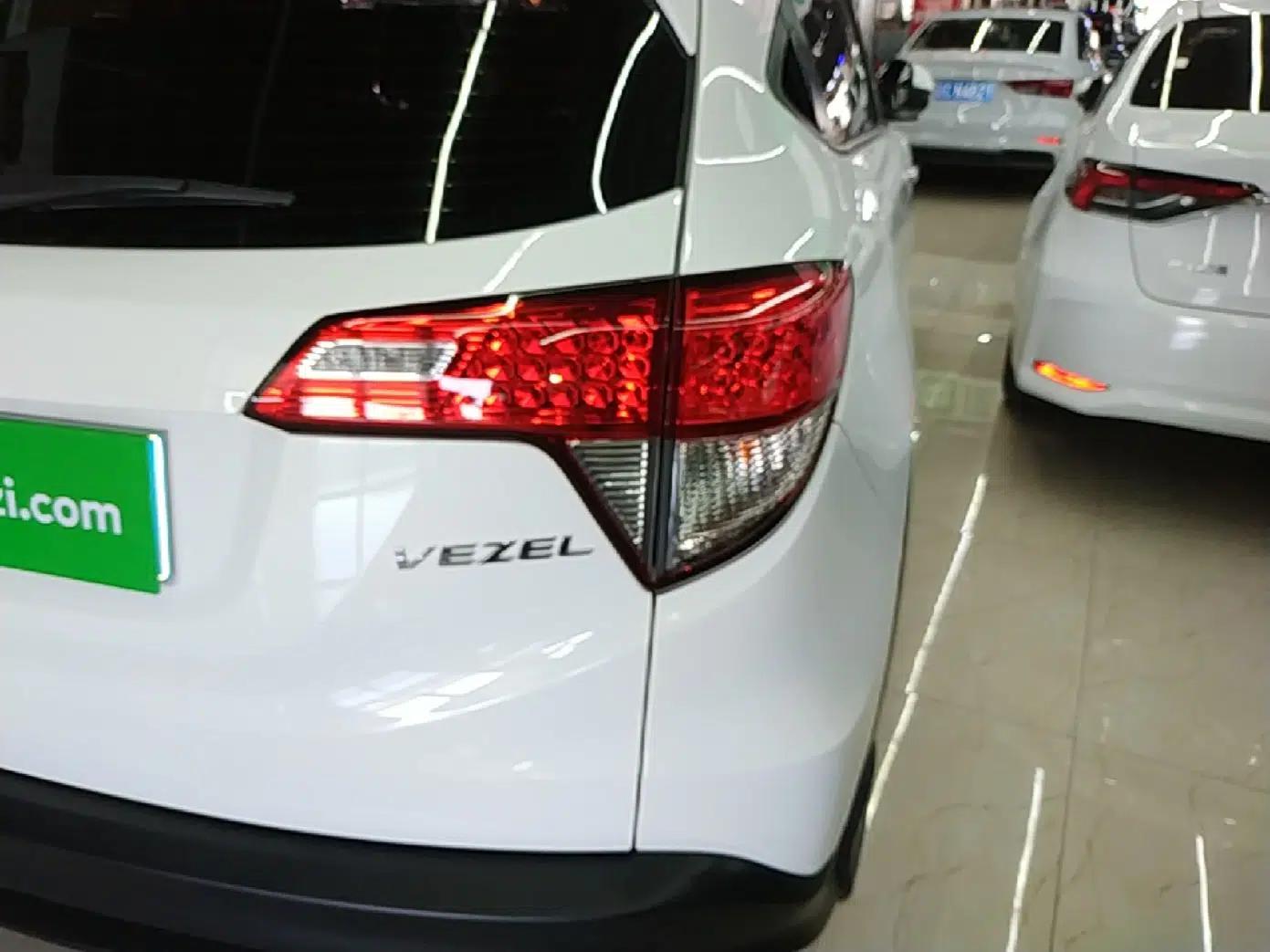 Honda Vezel 2020 1.5L CVT Pioneer Edition — миниатюра 7