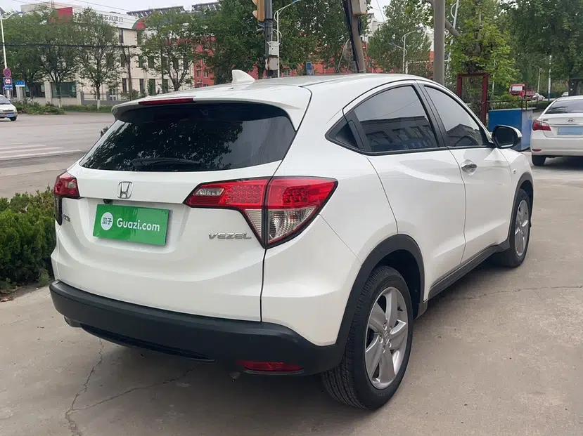 Honda Vezel 2020 1.5L CVT Elite Edition — миниатюра 7