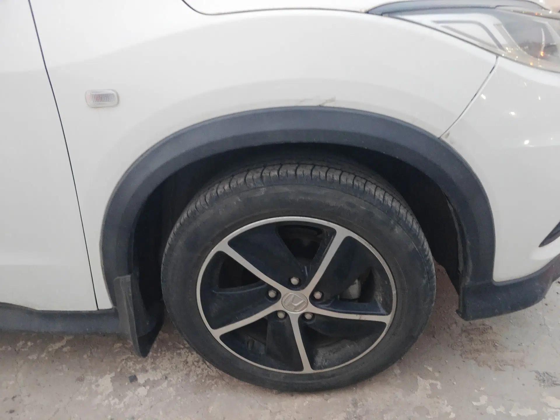 Honda Vezel 2020 1.5L CVT Pioneer Edition — миниатюра 8