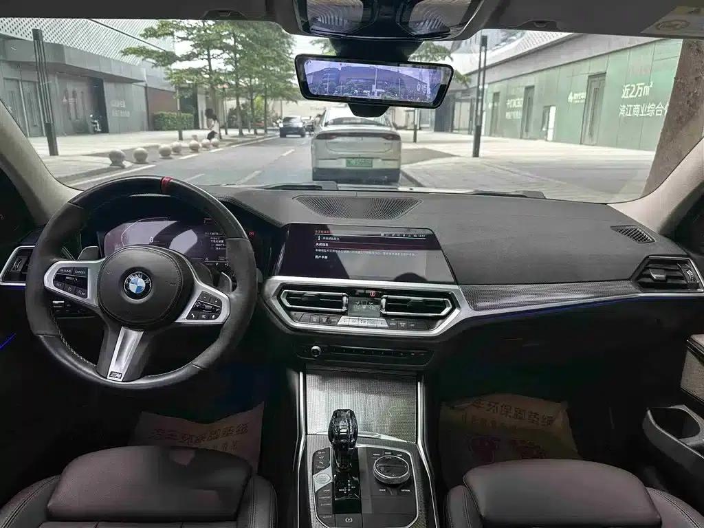 2021 BMW 3 Series 325Li M Sport Shadow Edition — миниатюра 5