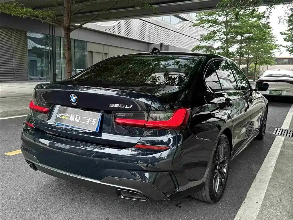 2021 BMW 3 Series 325Li M Sport Shadow Edition — миниатюра 7