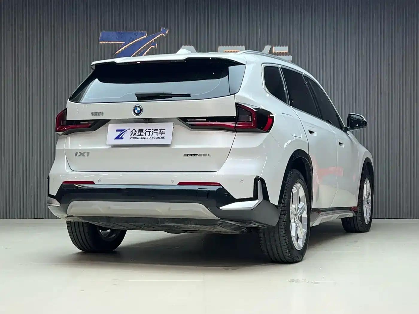 BMW iX1 2023 eDrive25L X Design Package — миниатюра 4