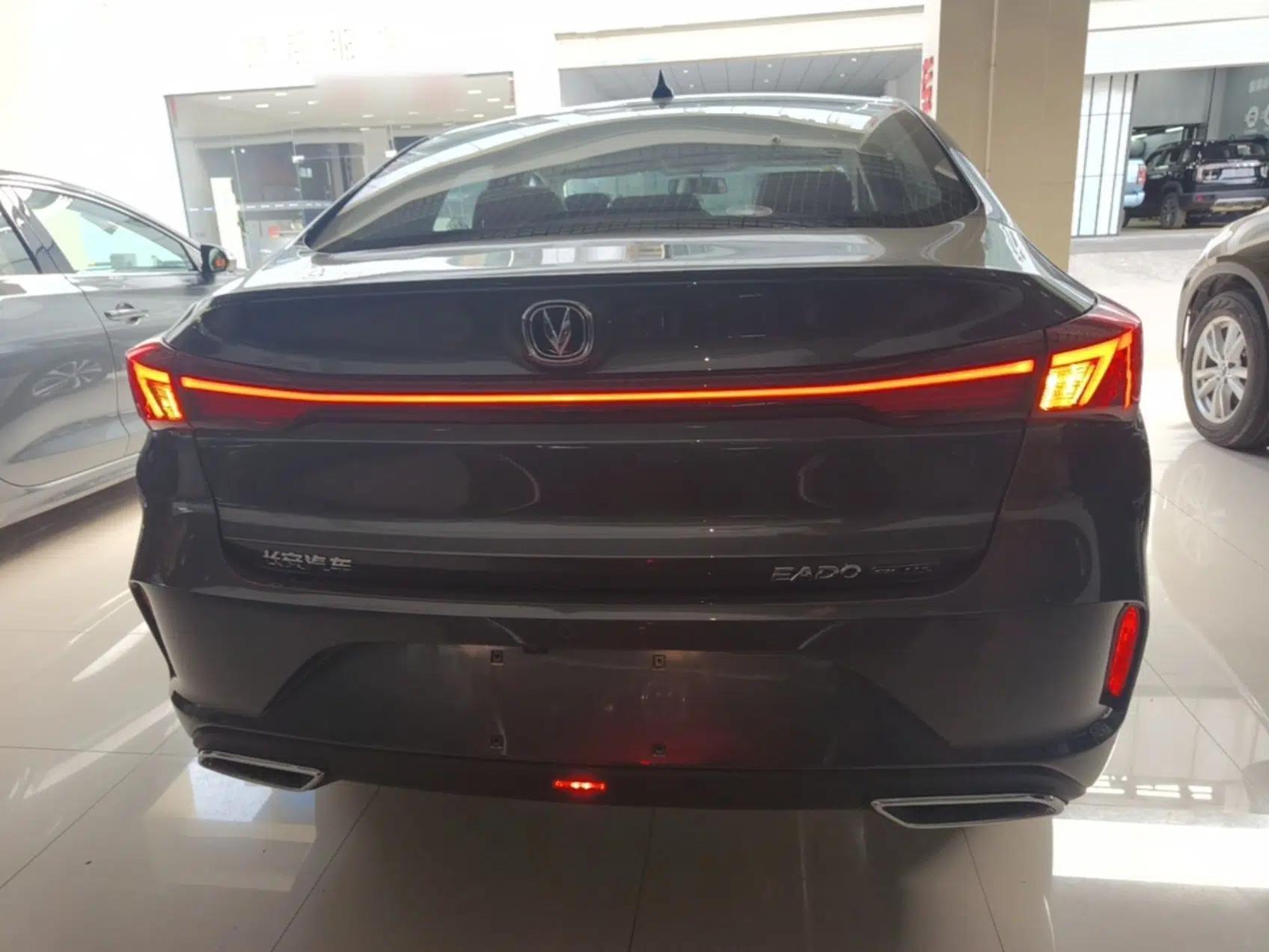 CHANGAN Eado 2025 PLUS 1.4T Dual-Clutch High-Energy Version — миниатюра 5