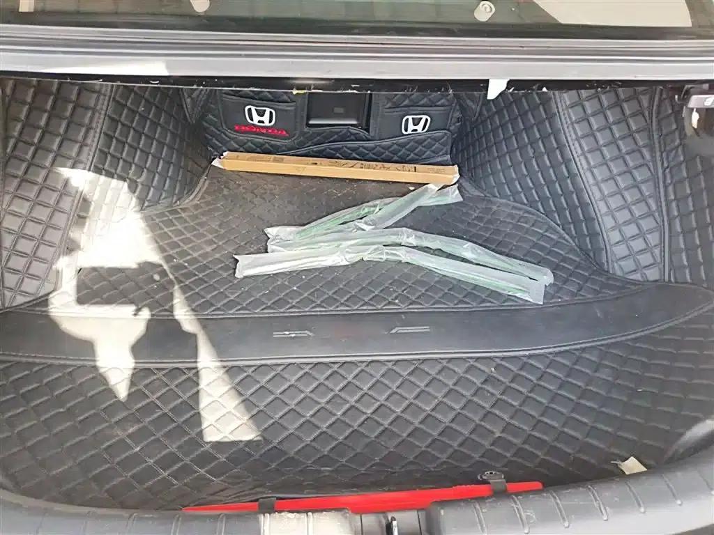 2016 Honda Accord 2.0L Comfort Edition — миниатюра 19