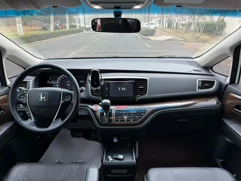 Odyssey 2017 2.4L Smart Edition — миниатюра 19