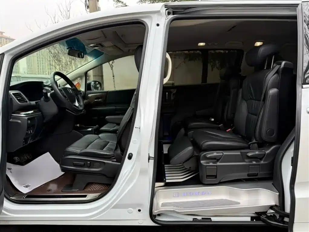 Odyssey 2017 2.4L Smart Edition — миниатюра 21