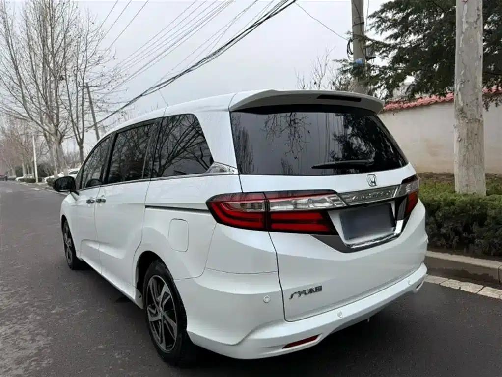 Odyssey 2017 2.4L Smart Edition — миниатюра 23