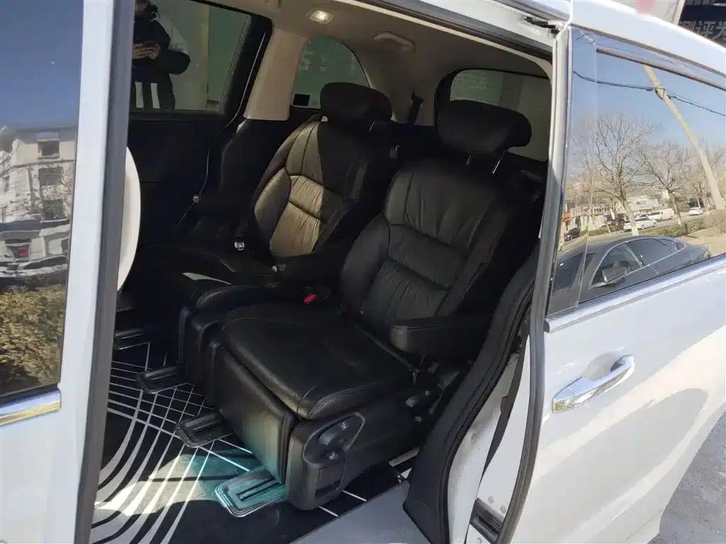 Odyssey 2017 2.4L Smart Edition — миниатюра 10